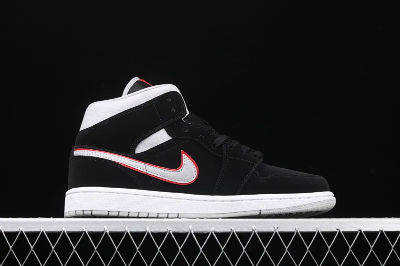 All categories Air Jordan Jordan series basketball shoes Air Jordan 1 Mid Air Jordan 1 Mid AJ1 Joe 1 Zhongbang black cement color 554724-060
